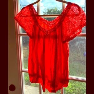 No Boundaries: Pink Top